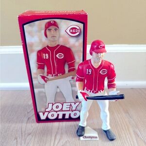 Cincinnati Reds Joey Votto 2010 Statue